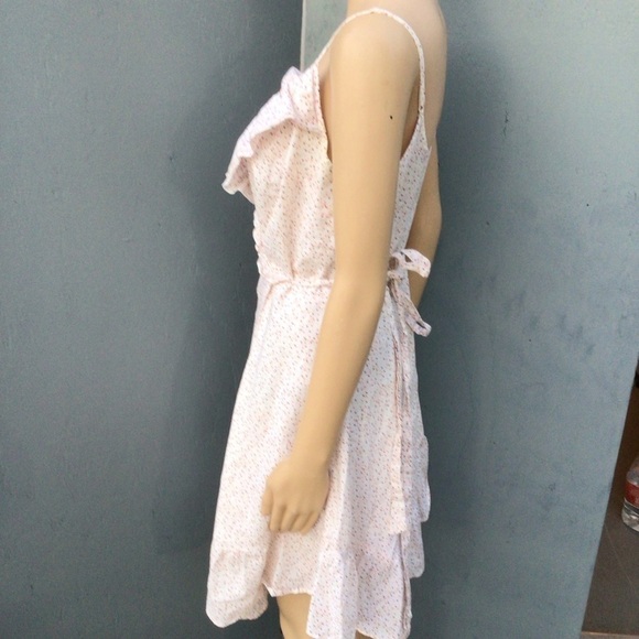 Summer Wrap Mini Dress. Bin # F - Picture 6 of 9